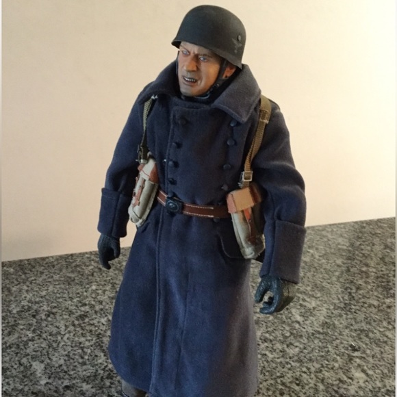 Doll - Picture 4 of 5